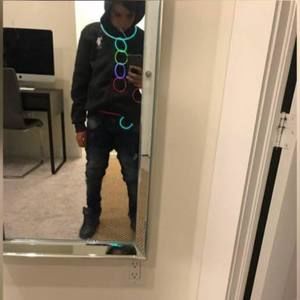 Meet your Posher, Oscar enrique